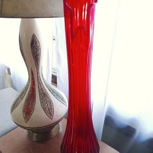 Vintage LE Smith Red Orange amberina ribbed swung glass vase. MCM 24 INCHES!!!!!